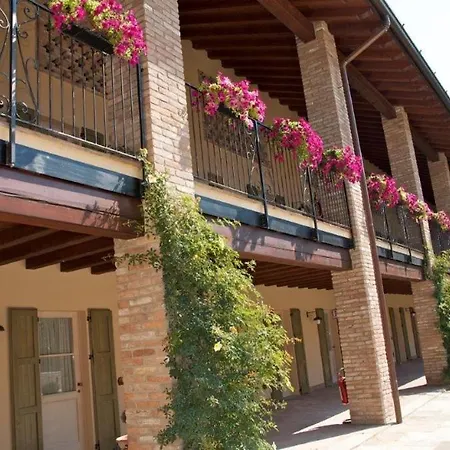 Antico Benessere Farm stay *